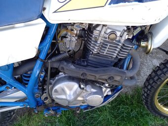 Suzuki dr 500 - 4