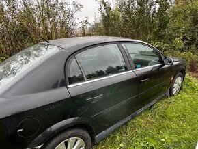 Prodám Opel Vectra C 2.2 dti r.v. 2003 92kw (125 koní). - 4