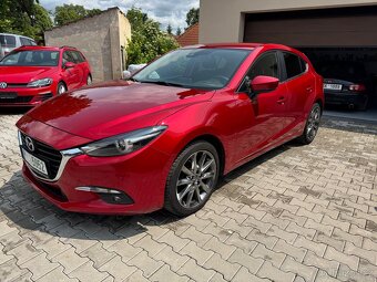Mazda 3 - 4