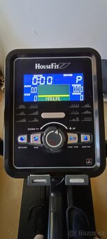 Eliptický trenažér HouseFit Motio 80 - 4