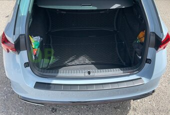 Škoda Octavia IV combi - kryt / lišta zadního nárazníku - 4