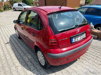 Prodám Citroen C3 1.1 i,44 kw, r.v.2002, najeto 239 200 km - 4
