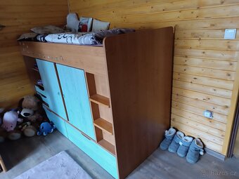 Vyvýšená postel s úložným prostorem - 4