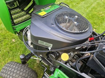 Zahradni Traktor sekačka JOHN DEERE X350 R - skvělý stav - 4