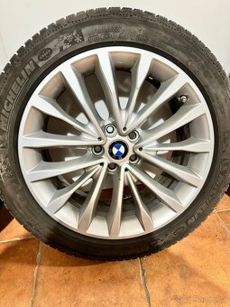 ORIGINAL ALU KOLA BMW 5 G30 G31 245/45/18 zimní pneu micheli - 4