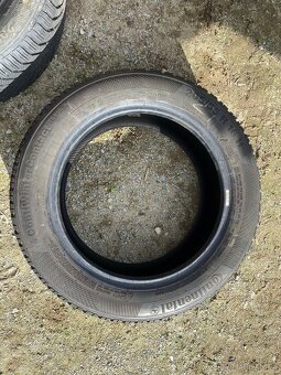 Pneu 205/55/16 - 4