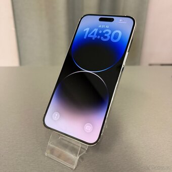 iPhone 14 Pro Max 128GB silver, pěkný stav, rok záruka - 4