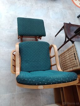 Houpací křeslo s houpací podnožkou - 4