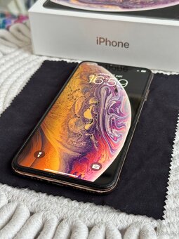 iPhone XS Max 64GB - 4