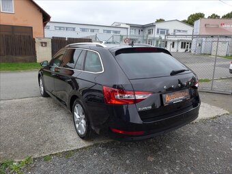 Škoda Superb 2,0 TDI NAVI LED VÝHŘEV DPH - 4