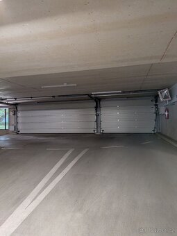 Pronájem parkovacího místa v garáži - Praha Holešovice - 4