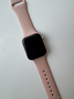 Apple Watch series 5, 40 mm, aluminum, model A2092 - 4