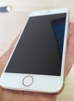 Apple Iphone 8 - 256gb - růžový / jako nový / super stav - 4