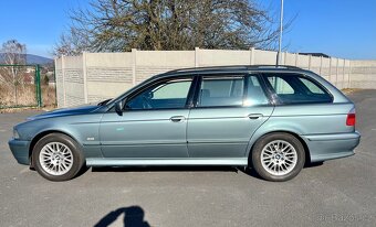 BMW 525iA Individual - 4