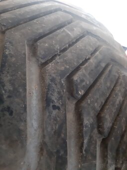 Claas lexion pneu 700/50-26,5 - - 4