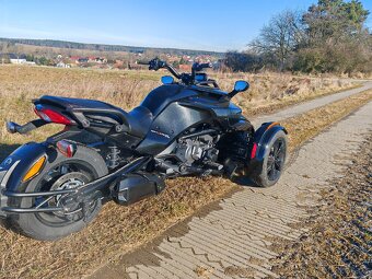 Can am Spyder F3 motor 1330cmm. - 4