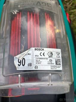 P: aku sekačka BOSCH ROTAK 37 LI - 4