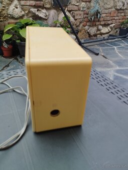 Rozhlas po drátě - 4