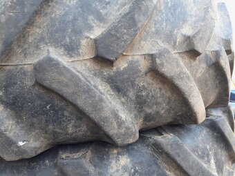 Pneu mitas 12,4 R24 (320/85 R24) - 4