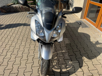 Honda VFR 800 - 4