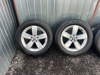 Originální zimní alu sada VW 215/65R17, Bridgestone 8mm - 4