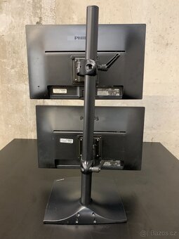 2x 22" LCD Philips FullHD včetně stojanu - 4