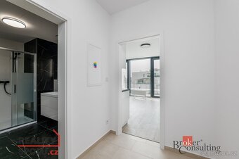 Pronájem, byty/1+kk, 40 m2, Měděná 3064/7, Jižní Předměstí, - 4