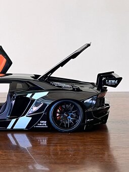 1/18 Autoart Lamborghini Aventador LB-Works Black - 4
