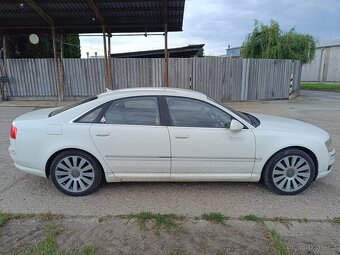 Audi A8 D3 - 4