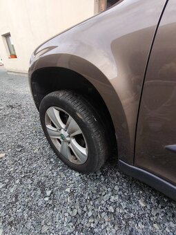 Blatníky, blatník Škoda Yeti 2011 - 4
