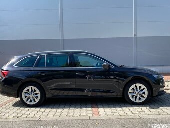 Škoda octavia 2022 110kw automat kokpit - 4