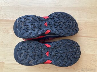 Turistické boty Salomon, vel. 33 - 4