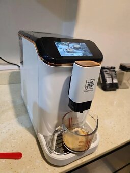 Plně funkční automatický kávovar - 4