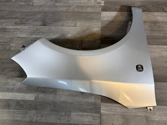 ŠKODA FABIA 2 - 5J - 2007-2014 - blatník PP - 9156 - 4