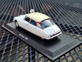 Model 1:43 Citroen ID 19 Taxi - 4