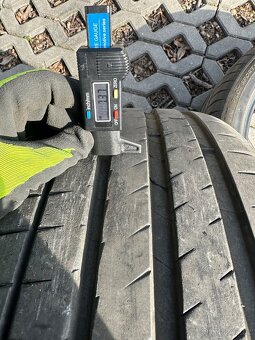 Letní pneu Michelin 255/40ZR 21 - 4