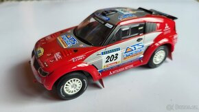 Mitsubishi Pajero Dakar - 4