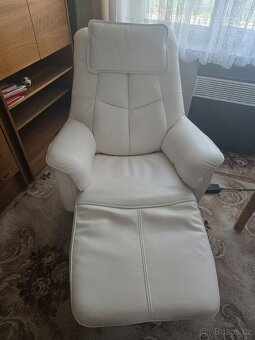 Kožené křeslo, elektricky polohovatelne - 4