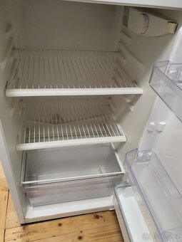 levně - úsporná lednice + mrazák Whirlpool a dovoz - 4