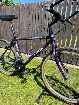 TREK COMPOSITE 8900 - 4