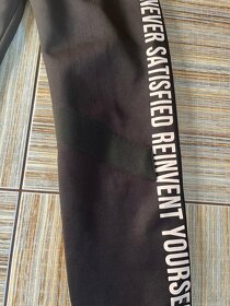 Legíny Bershka, vel. xs - 4