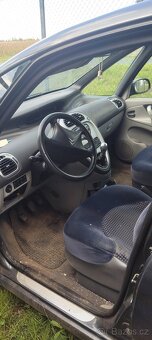 Citroen Xsara Picasso - 4