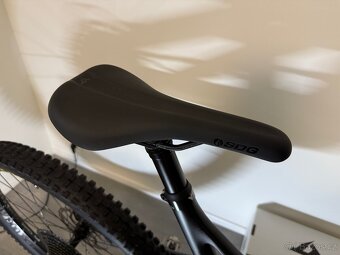 YT Jeffsy Core 3 CF XL - 4