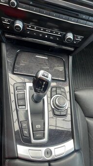 BMW 7 F01 750i polky, štvrťky, odpilky - 4