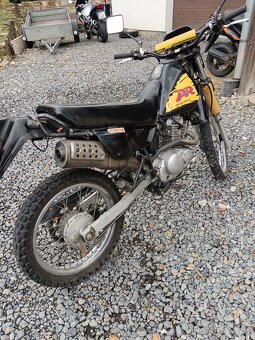 Suzuki DR 125 r.v.1997 - 4
