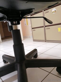 KOŽENÁ ŽIDLE POHODLNÁ-PRAVÁ KŮŽE, BARVA ČERNÁ, POLOHOVACÍ - 4