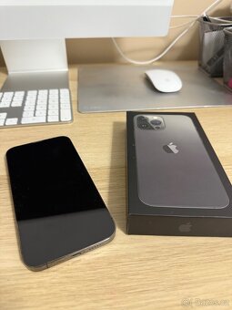 Apple iPhone 13 Pro Max 256GB Grafit - 4