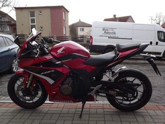 Honda CBR 500 - 4