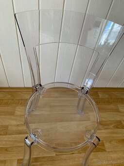 Kuchyňské průhledné židle - 4