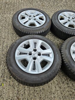 Kompletní zimní kola na Opel Corsa 185/65 R15 - 4